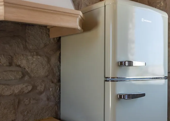 Katoikia Milos Slow Living Homes Mandrakia