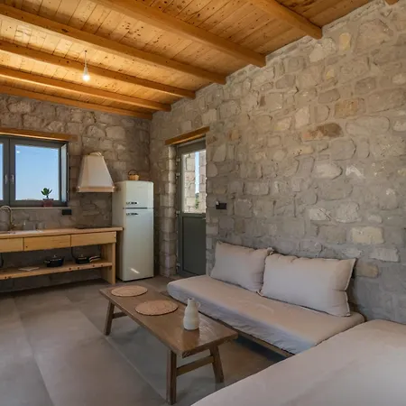 بيت للعطل Katoikia Milos Slow Living Homes Mandrakia