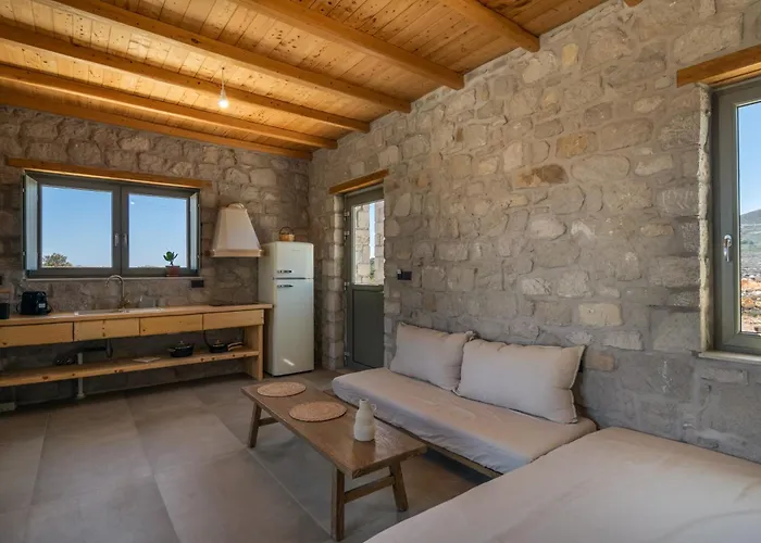 Feriehus Katoikia Milos Slow Living Homes Mandrakia